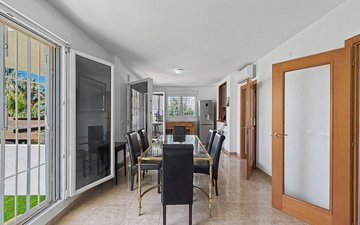 Property slide 17