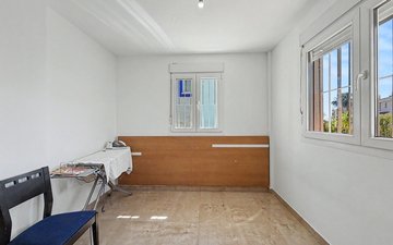 Property slide 29