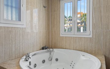 Property slide 39