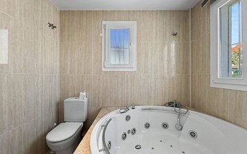 Property slide 41