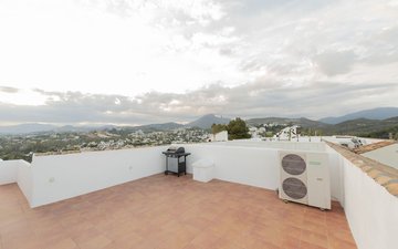 Property slide 34