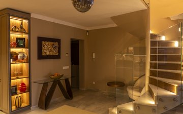 Property slide 51