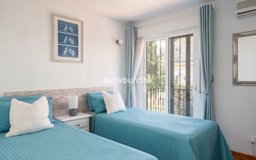 Property slide 21