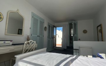 Property slide 9