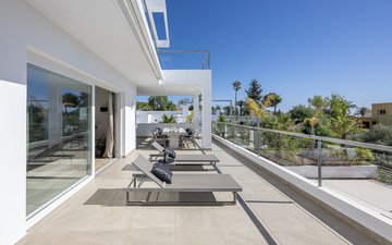 Property slide 18