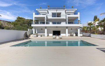 Property slide 20