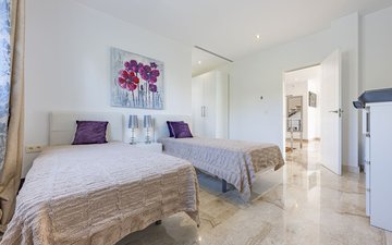 Property slide 35