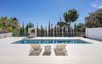 Property slide 50