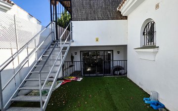 Property slide 28