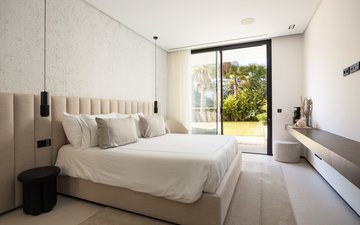 Property slide 23
