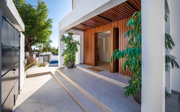 Property slide 30