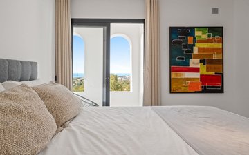 Property slide 44