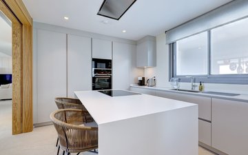 Property slide 16