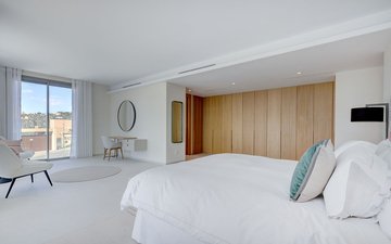 Property slide 30