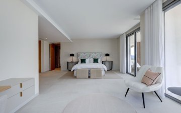 Property slide 31