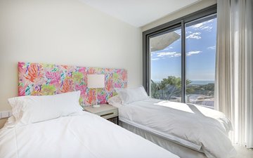 Property slide 46