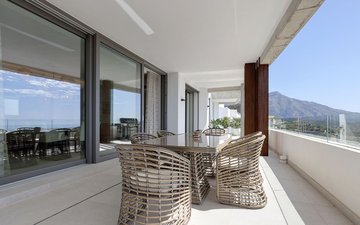 Property slide 60