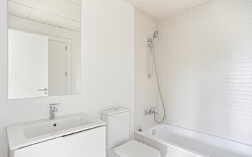 Property slide 20
