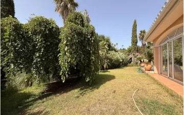 Property slide 22