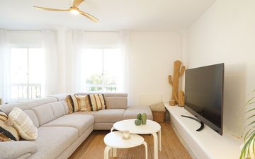 Property slide 14