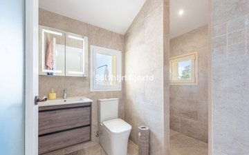 Property slide 14