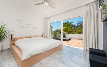 Property slide 20