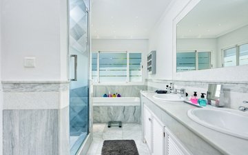 Property slide 21