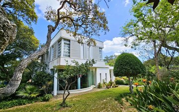 Property slide 23