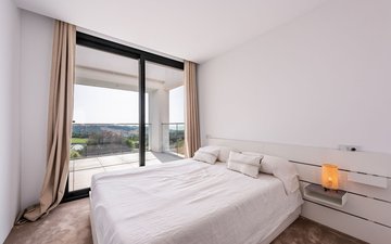 Property slide 20