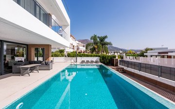 Property slide 30