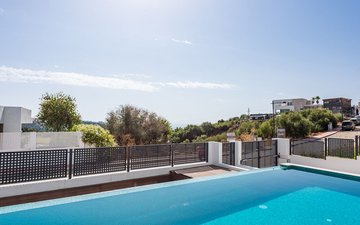 Property slide 31