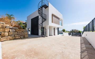 Property slide 34