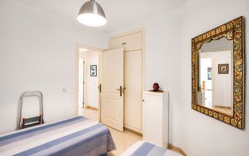 Property slide 31