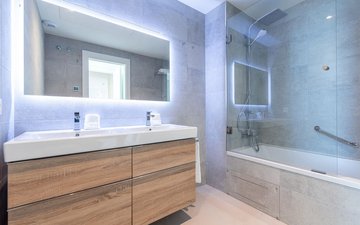 Property slide 19