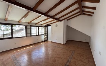 Property slide 29