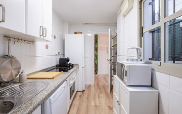 Property slide 32