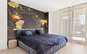 Property slide 20