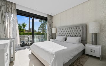 Property slide 35