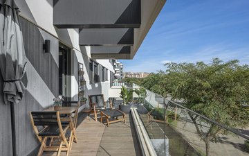 Property slide 19