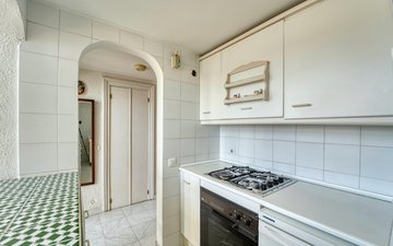 Property slide 30