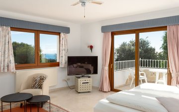 Property slide 17