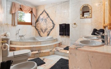 Property slide 18