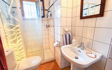 Property slide 15