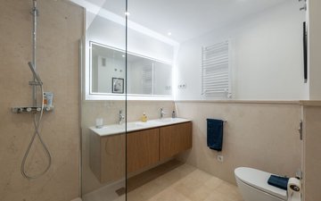 Property slide 20