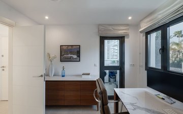 Property slide 22