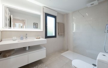 Property slide 24