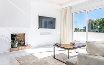 Property slide 17