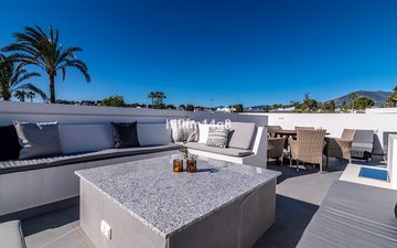Property slide 24