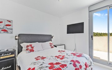 Property slide 23