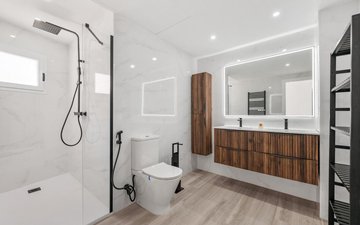 Property slide 15